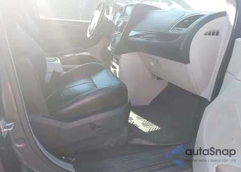 2016 Chrysler Town & Country Limited Platinum z USA, uszkodzony, nr VIN 2C4RC1GG0GR283491